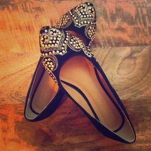 Embellished Pointed Toe Flats